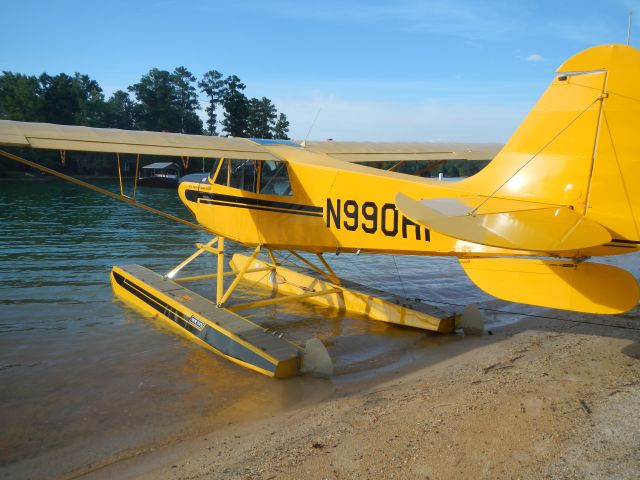 CHRISTEN Husky (N990HP) - Lake Martin, Alabama