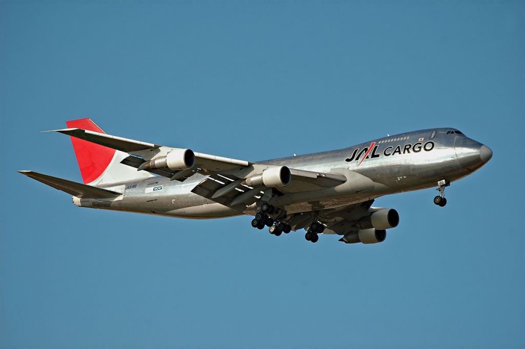 Boeing 747-200 (JA8180)