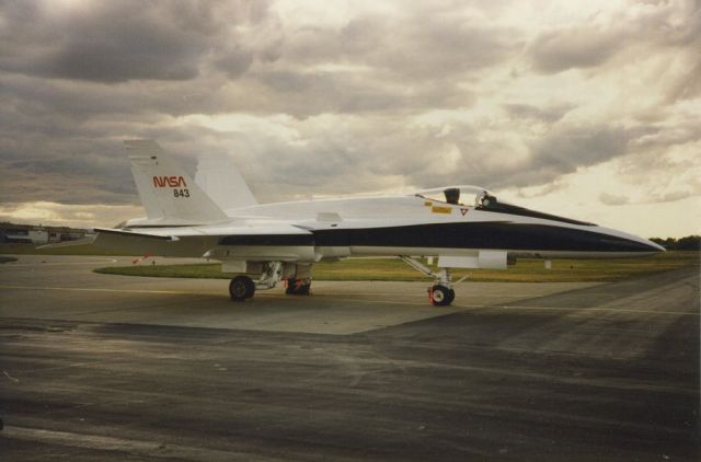 McDonnell Douglas FA-18 Hornet (N843NA)