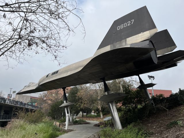 Lockheed Blackbird (06927) - Aircraft on display at the California Science Center in Los Angeles, California.