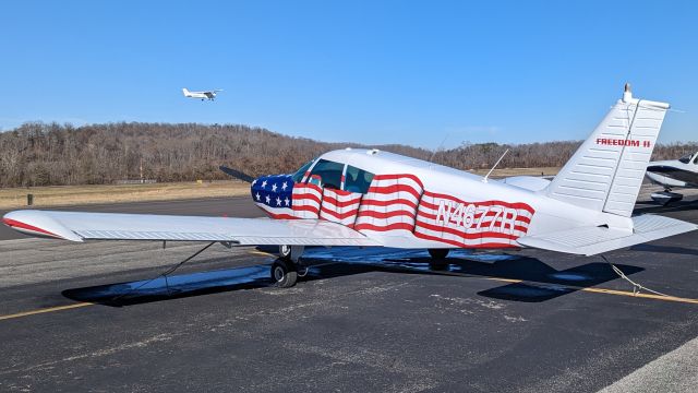 Piper Cherokee (N4677R)