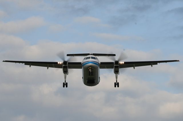 de Havilland Dash 8-300 (JA727B) - June 8th 2020:br /Japan Coast Guard(JCG).