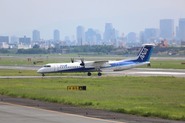 de Havilland Dash 8-400 (JA851A)