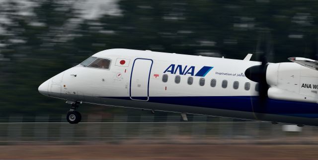 de Havilland Dash 8-400 (JA851A)