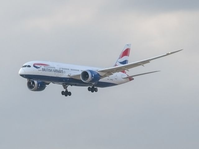 Boeing 787-8 (G-ZBJG) - BAW193 Cargo only flight landing attempt #2 in very windy conditions.