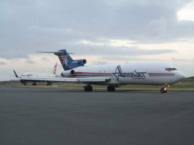 BOEING 727-200 (N199AJ)