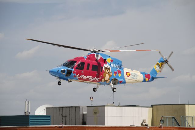 Sikorsky S-76 (N15460)