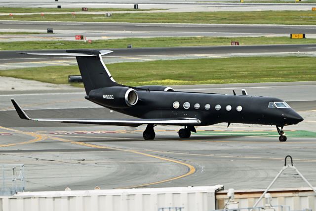 Gulfstream Aerospace Gulfstream V (N1969C)