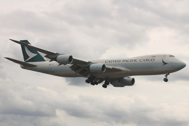 BOEING 747-8 (B-LJN) - B-LJN landing at London Heathrow from Mumbai on Sunday 20/08/17