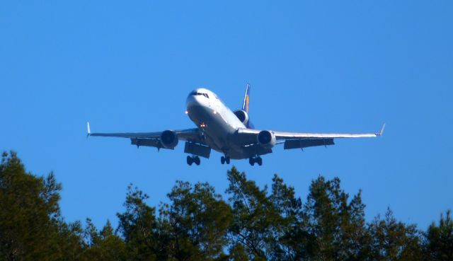 Boeing MD-11 (D-ALCG)