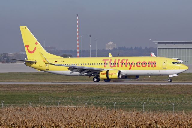 Boeing 737-800 (D-AHFQ)