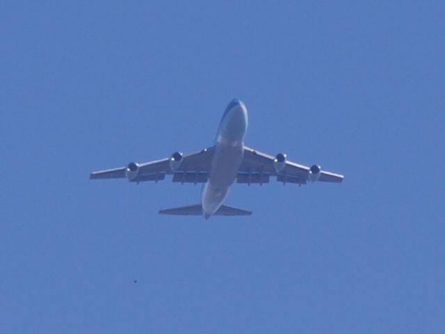 — — - Air Force One