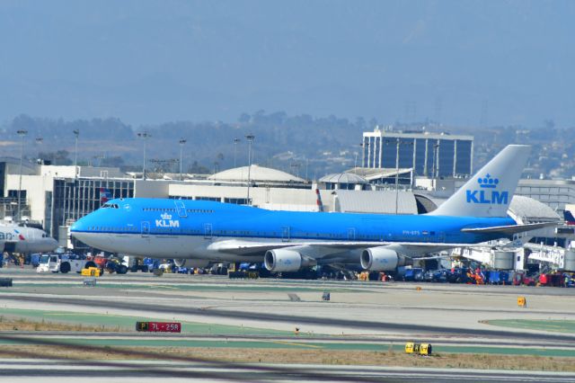 Boeing 787-9 Dreamliner (PH-BFS)