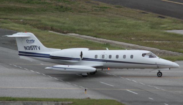 Learjet 35 (N351TV)