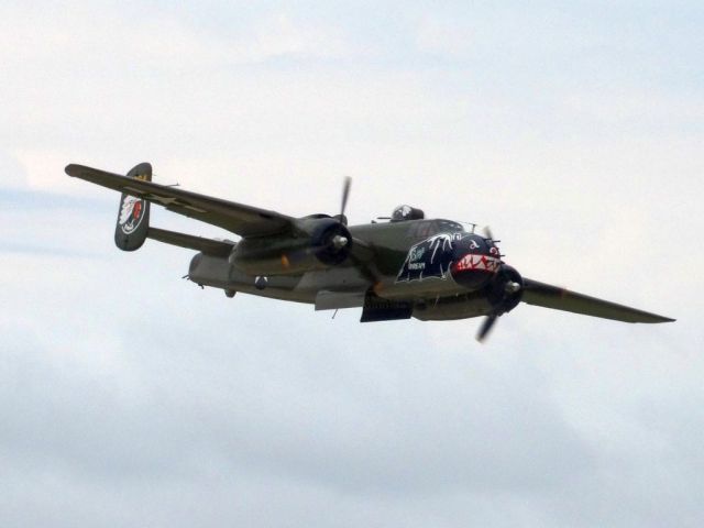 North American TB-25 Mitchell (N5672V)