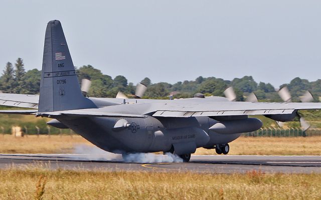 Lockheed C-130 Hercules (90-1796) - rch165 usaf missouri ang c-130h 90-1796 landing at shannon 3/7/18.