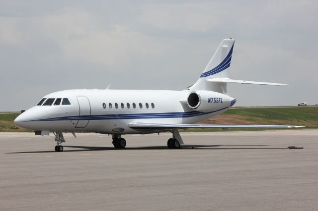 Dassault Falcon 2000 (N755FL)