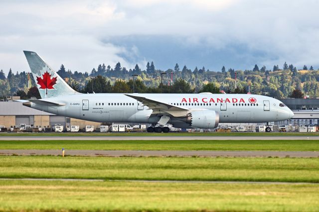 Boeing 787-8 (C-GHPU)