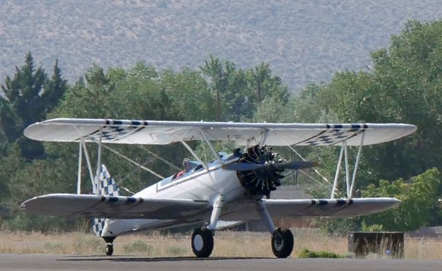 Boeing PT-17 Kaydet (N56214)