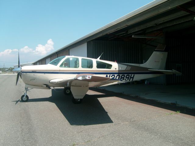 Beechcraft Bonanza (33) (N3089H)