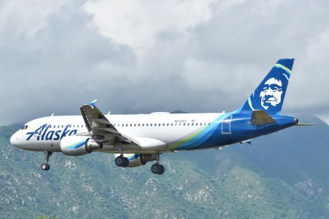 Airbus A320 (N639VA)
