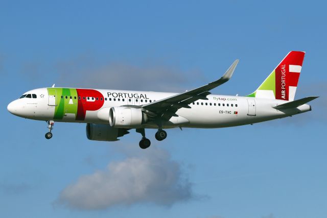 Airbus A320neo (CS-TVC)