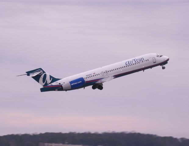 Boeing 717-200 (N920AT)