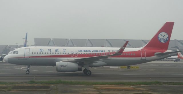 Airbus A320 (B-8329) - Taxiing out of Chengdu