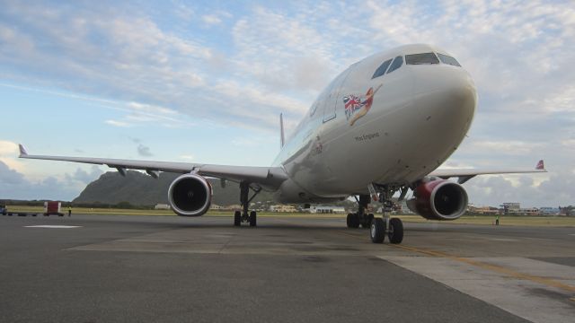 Airbus A330-300 (G-VWAG)