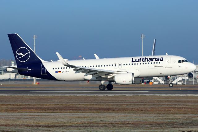 Airbus A320 (D-AIUJ)