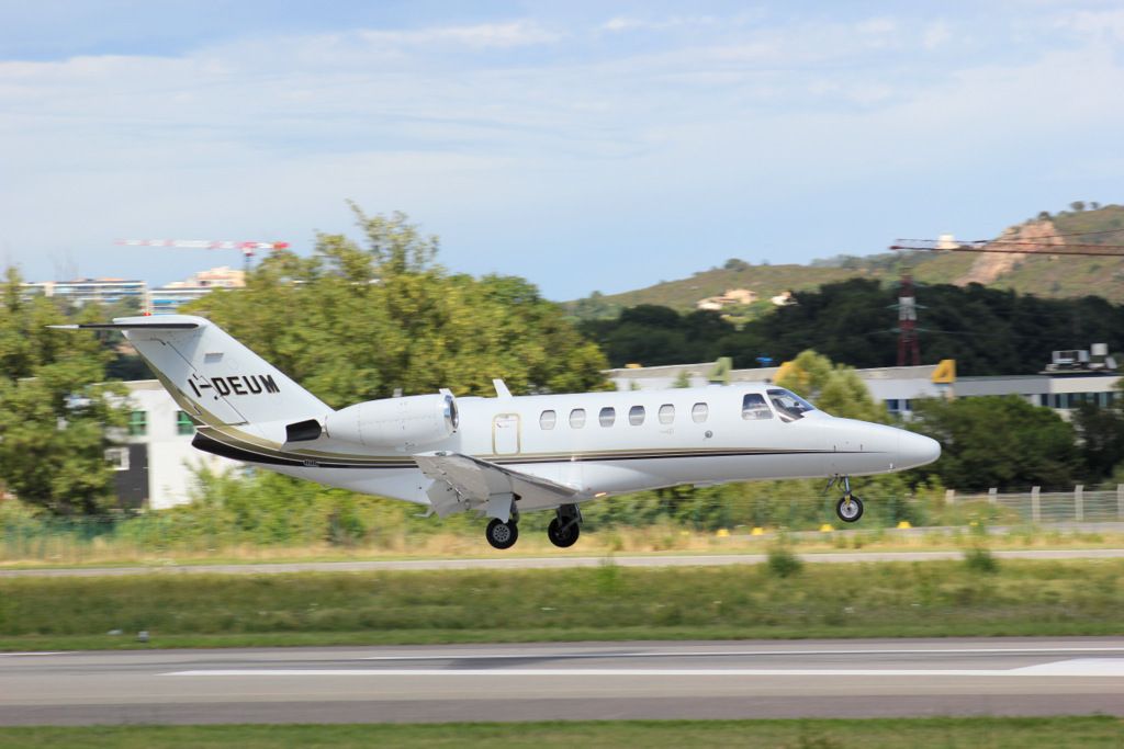 Cessna Citation CJ1 (I-DEUM)