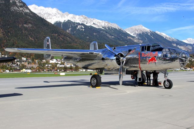 North American TB-25 Mitchell (N6123C)