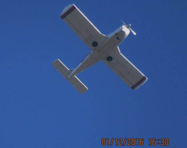 Piper Cherokee Arrow (N6289J)