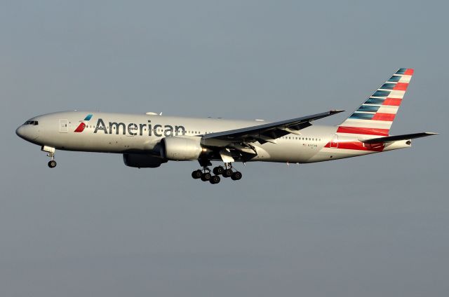 Boeing 777-200 (N797AN) - AA 954 arriving from Buenos Aires, Argentina