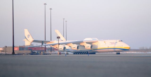 Antonov An-225 Mriya (UR-82060)