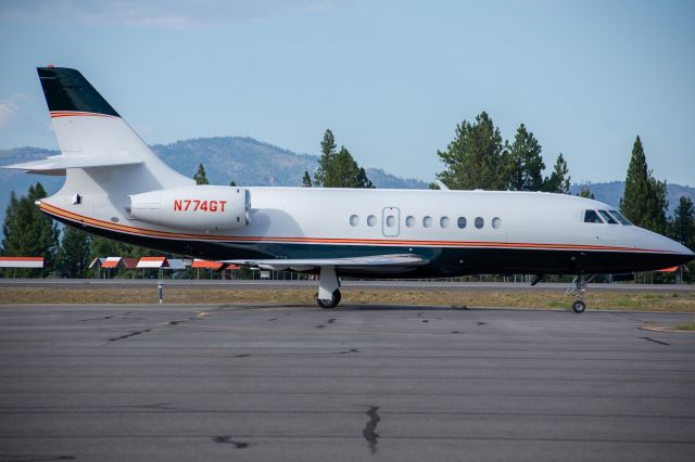 Dassault Falcon 2000 (N774GT)