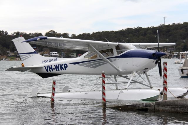 VH-WKP — - Cessna 182P Skylanebr /Rathmines, NSW, Australiabr /Manufactured in 1976, USAbr /Photo: 03.11.2012