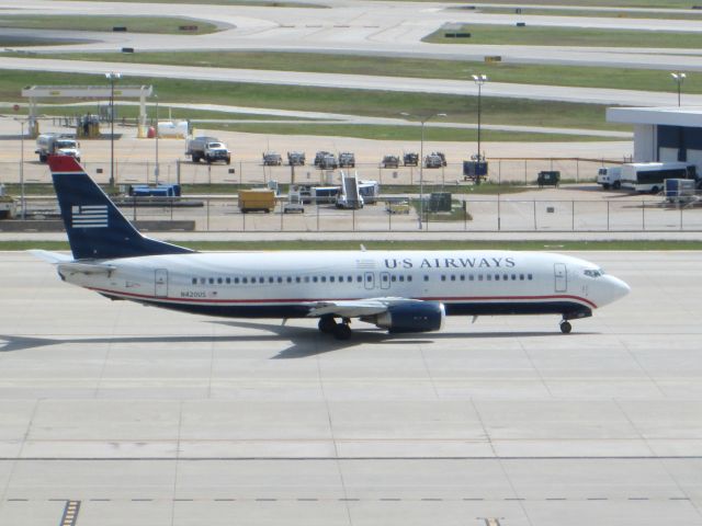 Boeing 737-800 (N420US)