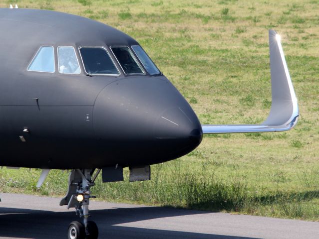 Dassault Falcon 2000 (9H-BEC)