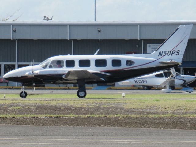 Piper Navajo (N50PS)