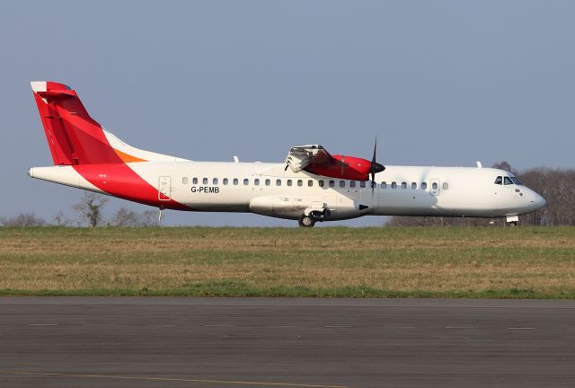 ATR ATR-72 (G-PEMB)