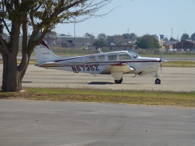Beechcraft Bonanza (36) (N6735Z)
