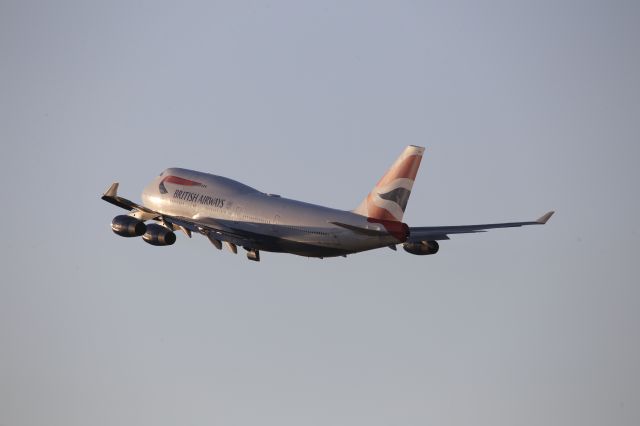 Boeing 747-400 (G-CIVX)