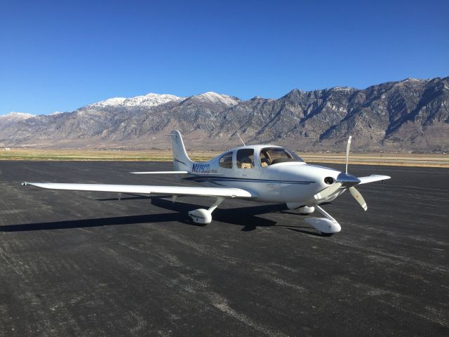 Cirrus SR-20 (N275CD)