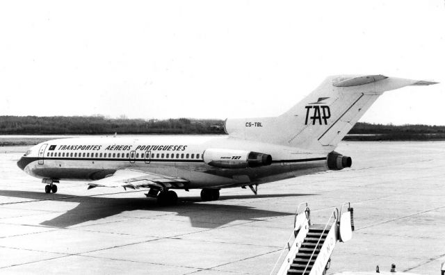 Boeing 727-100 (CS-TBL)