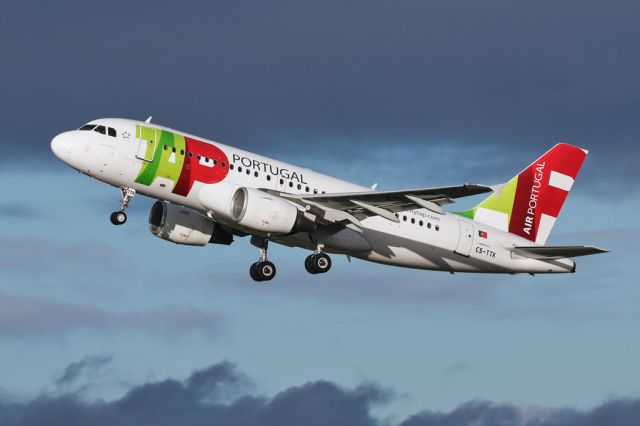 Airbus A319 (CS-TTK) - TAP1311 to Lisbon.