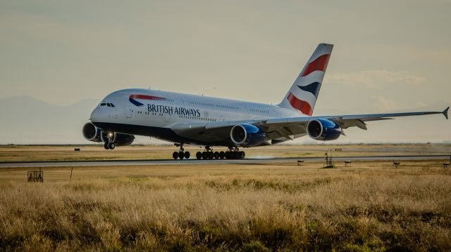 Airbus A380-800 (G-XLEG)