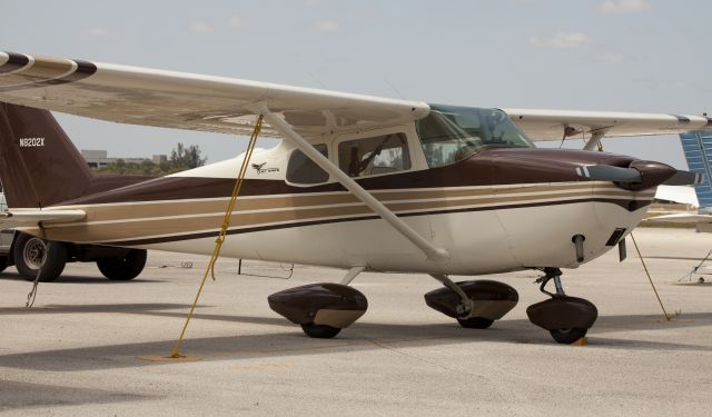 Cessna Skyhawk (N8202X)