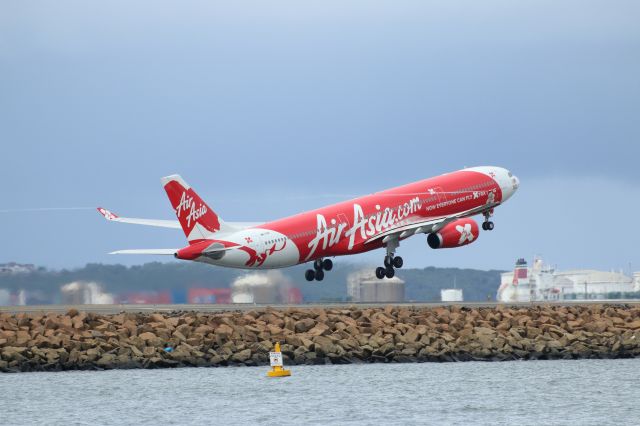 Airbus A330-200 (9M-XXK)