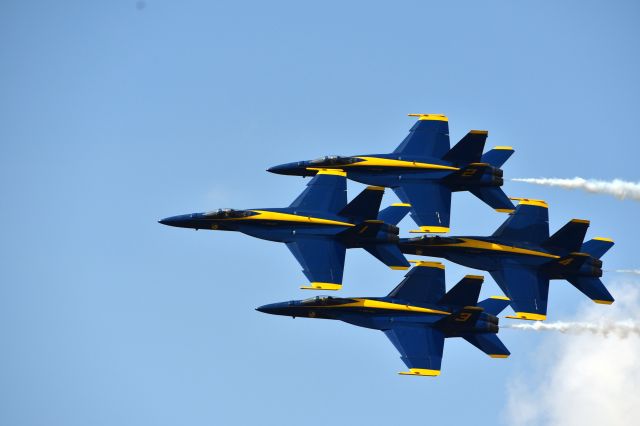 — — - Blue Angels at Sun-N-Fun 2021.